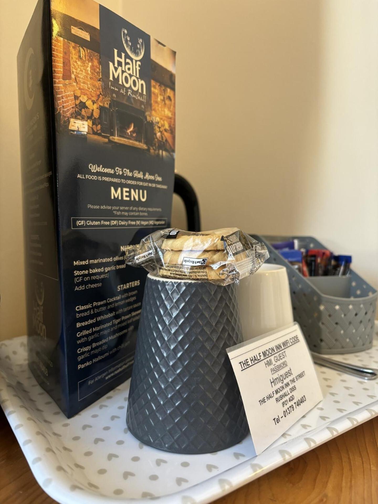 The Half Moon Rushall Ip21 4qd Bed & Breakfast
