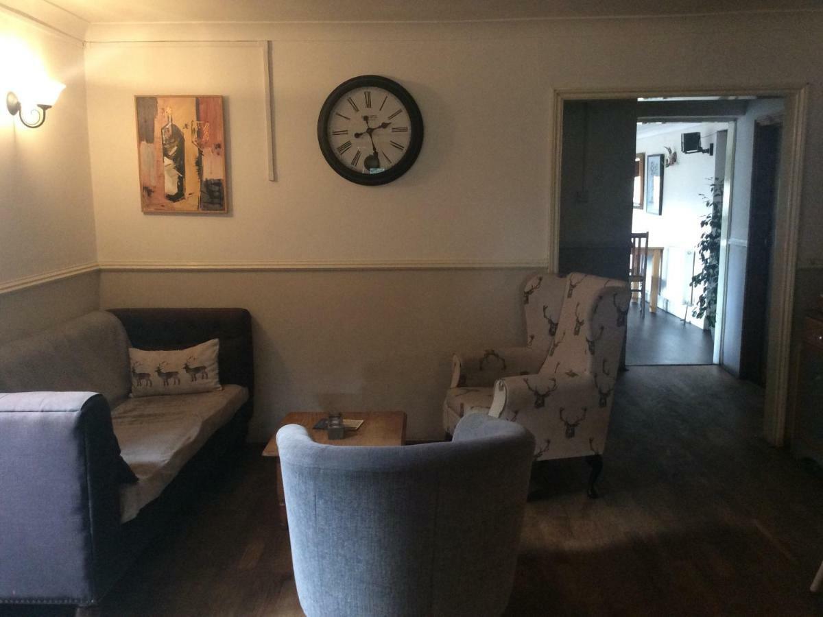Bed & Breakfast The Half Moon Rushall Ip21 4qd 2*