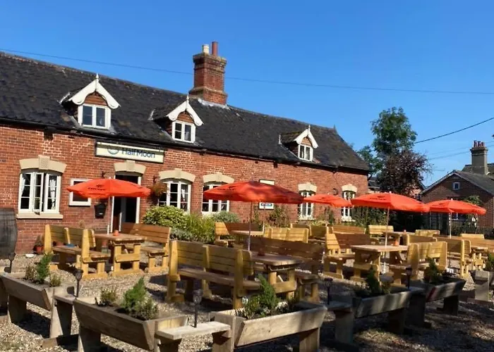 The Half Moon Inn Rushall Ip21 4Qd